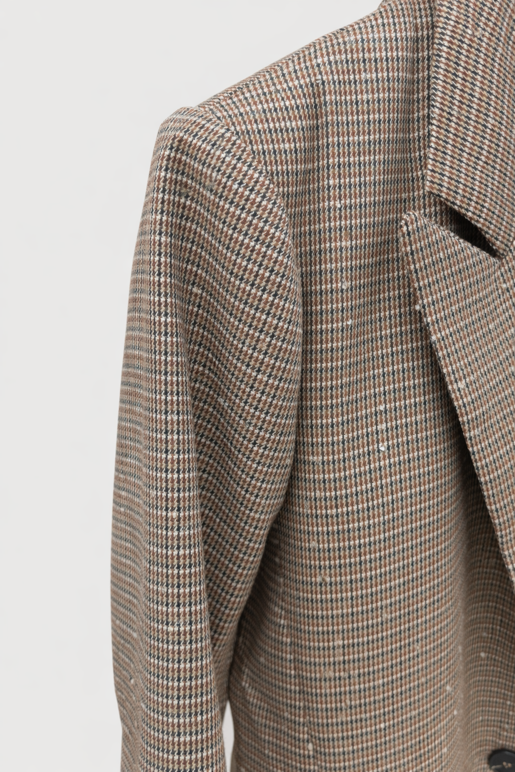 Taupe Houndstooth Blazer with Subtle Sparkle